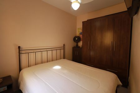 Casa à venda com 239m², 3 quartos e 3 vagasQuarto 2