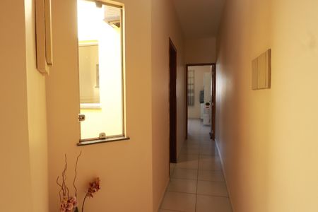 Casa à venda com 239m², 3 quartos e 3 vagasCorredor