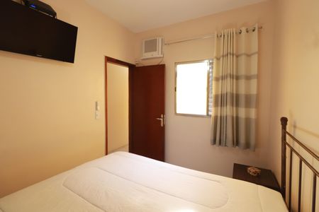 Casa à venda com 239m², 3 quartos e 3 vagasQuarto 2