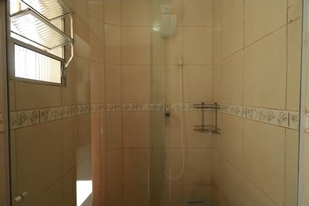 Casa à venda com 239m², 3 quartos e 3 vagasBanheiro da Suíte