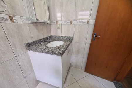 Casa à venda com 250m², 3 quartos e 4 vagas Casa à venda com 250m², 3 quartos e 4 vagasBanheiro da Suíte