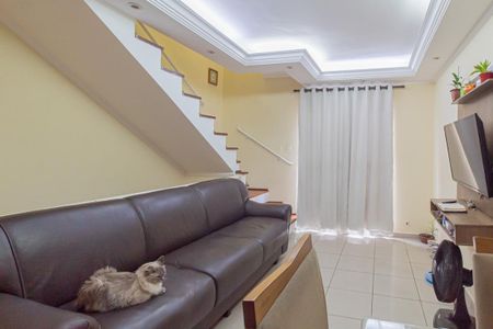 Casa de condomínio à venda com 100m², 2 quartos e 2 vagas Casa de condomínio à venda com 100m², 2 quartos e 2 vagasSala