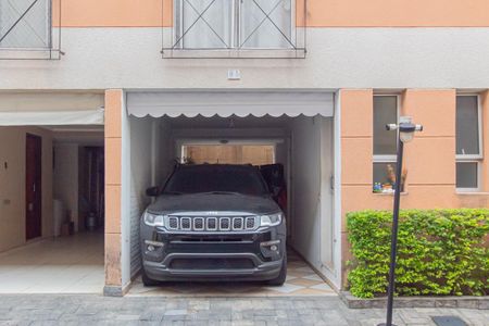 Casa de condomínio à venda com 100m², 2 quartos e 2 vagas Casa de condomínio à venda com 100m², 2 quartos e 2 vagasGaragem