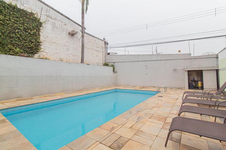 Casa de condomínio à venda com 100m², 2 quartos e 2 vagas Casa de condomínio à venda com 100m², 2 quartos e 2 vagasÁrea comum - Piscina