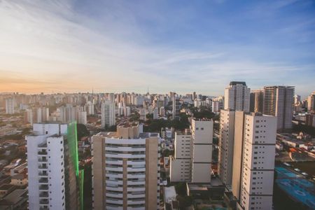 Apartamento à venda com 166m², 3 quartos e 2 vagas Apartamento à venda com 166m², 3 quartos e 2 vagasVista
