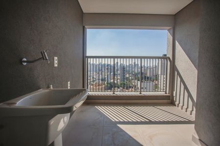 Apartamento à venda com 166m², 3 quartos e 2 vagas Apartamento à venda com 166m², 3 quartos e 2 vagasÁrea de Serviço