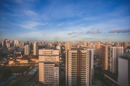 Apartamento à venda com 166m², 3 quartos e 2 vagas Apartamento à venda com 166m², 3 quartos e 2 vagasVista