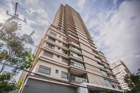 Apartamento à venda com 166m², 3 quartos e 2 vagas Apartamento à venda com 166m², 3 quartos e 2 vagasFachada