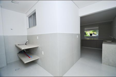 Apartamento à venda com 130m², 3 quartos e 1 vaga Apartamento à venda com 130m², 3 quartos e 1 vagaÁrea de Serviço