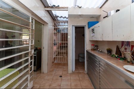 Casa à venda com 158m², 3 quartos e 6 vagas Casa à venda com 158m², 3 quartos e 6 vagasÁrea de Serviço