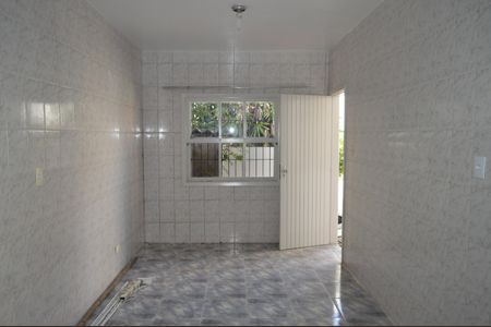 Casa à venda com 336m², 5 quartos e 4 vagasQuarto de Serviço