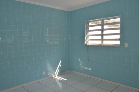 Casa à venda com 336m², 5 quartos e 4 vagasCozinha