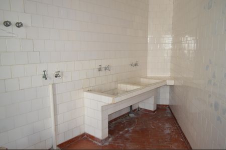 Casa à venda com 336m², 5 quartos e 4 vagasÁrea de Serviço