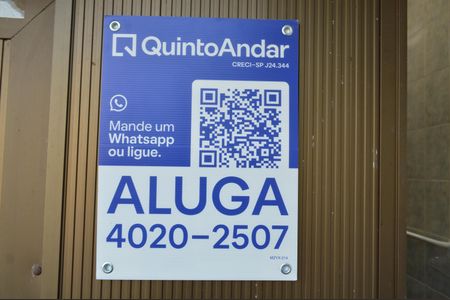 Casa à venda com 336m², 5 quartos e 4 vagasPlaquinha