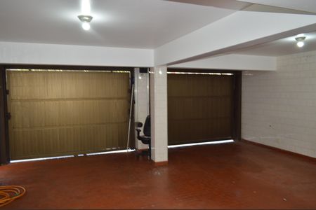 Casa à venda com 336m², 5 quartos e 4 vagasGaragem