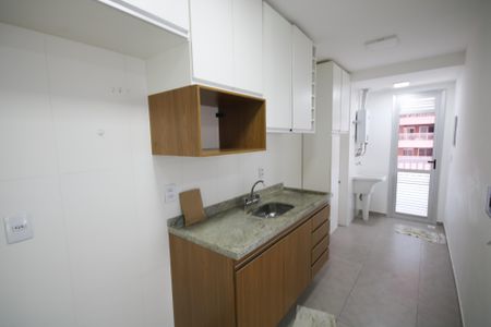 Apartamento para alugar com 105m², 2 quartos e 2 vagas Apartamento para alugar com 105m², 2 quartos e 2 vagasCozinha