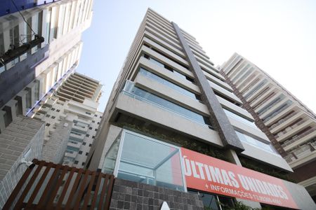 Apartamento para alugar com 105m², 2 quartos e 2 vagas Apartamento para alugar com 105m², 2 quartos e 2 vagasFachada