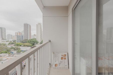 Varanda de apartamento à venda com 1 quarto, 28m² em Pinheiros, São Paulo
