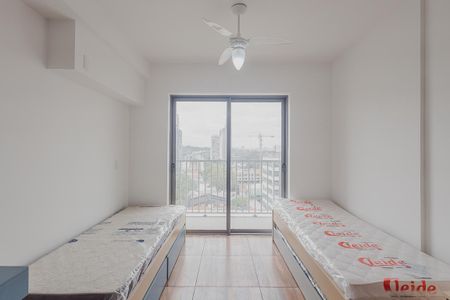 Quarto de apartamento à venda com 1 quarto, 28m² em Pinheiros, São Paulo