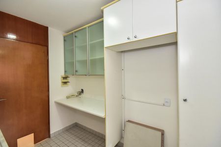 Apartamento à venda com 97m², 3 quartos e 2 vagasCozinha