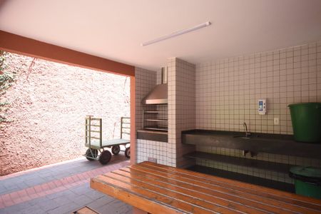 Apartamento à venda com 97m², 3 quartos e 2 vagasÁrea comum - Churrasqueira