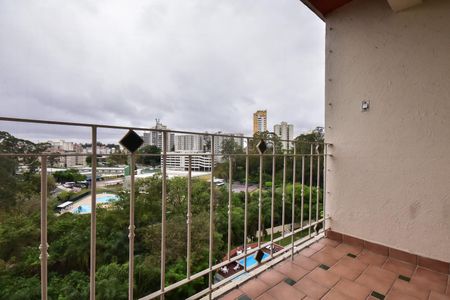 Apartamento à venda com 97m², 3 quartos e 2 vagasVaranda