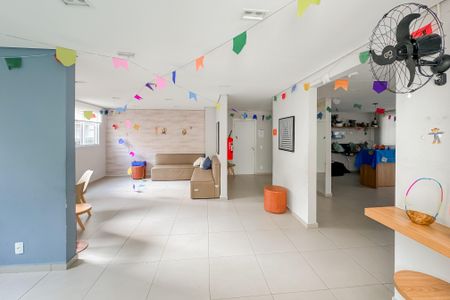 Apartamento à venda com 34m², 2 quartos e sem vaga Apartamento à venda com 34m², 2 quartos e sem vagaSalão de Festas