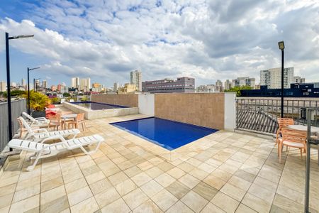 Apartamento à venda com 34m², 2 quartos e sem vaga Apartamento à venda com 34m², 2 quartos e sem vagaPiscina