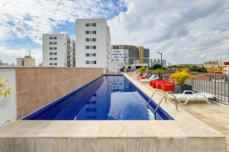 Apartamento à venda com 34m², 2 quartos e sem vaga Apartamento à venda com 34m², 2 quartos e sem vagaPiscina