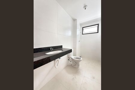Apartamento à venda com 136m², 3 quartos e 1 vaga Apartamento à venda com 136m², 3 quartos e 1 vagaBanheiro da Suíte