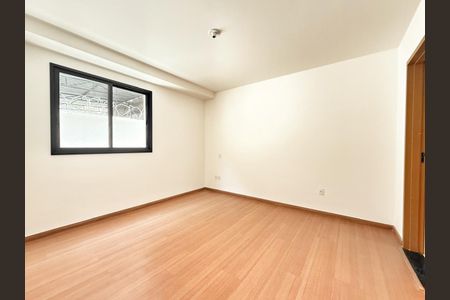 Apartamento à venda com 77m², 2 quartos e 1 vagaQuarto