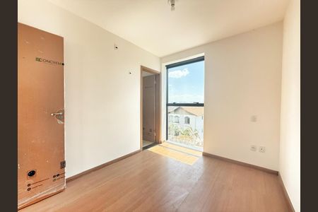 Apartamento à venda com 77m², 2 quartos e 1 vagaSuíte