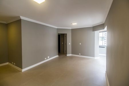 Sala de apartamento para alugar com 2 quartos, 106m² em Alphaville Industrial, Barueri