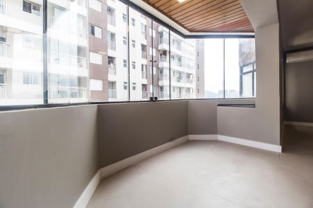 Varanda de apartamento para alugar com 2 quartos, 106m² em Alphaville Industrial, Barueri