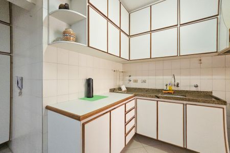 Apartamento para alugar com 83m², 2 quartos e 1 vaga Apartamento para alugar com 83m², 2 quartos e 1 vagaCozinha