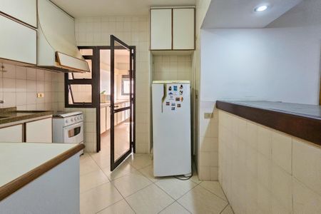 Apartamento para alugar com 83m², 2 quartos e 1 vaga Apartamento para alugar com 83m², 2 quartos e 1 vagaCozinha