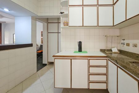 Apartamento para alugar com 83m², 2 quartos e 1 vaga Apartamento para alugar com 83m², 2 quartos e 1 vagaCozinha