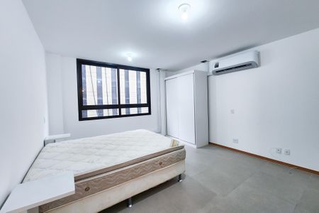 Studio de kitnet/studio para alugar com 1 quarto, 30m² em Centro, Rio de Janeiro