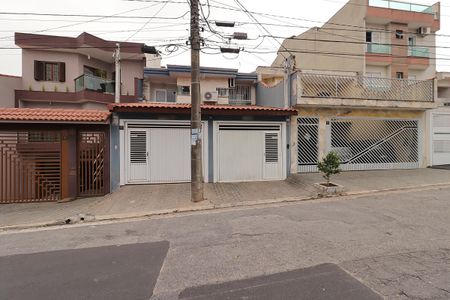 Casa à venda com 150m², 3 quartos e 2 vagasFachada