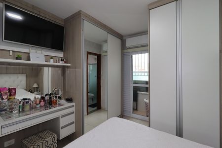 Casa à venda com 150m², 3 quartos e 2 vagasSuíte