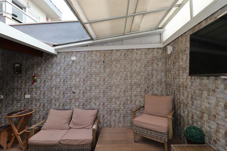 Casa à venda com 150m², 3 quartos e 2 vagasÁrea Externa