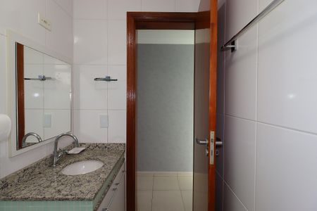 Casa à venda com 150m², 3 quartos e 2 vagasBanheiro Social