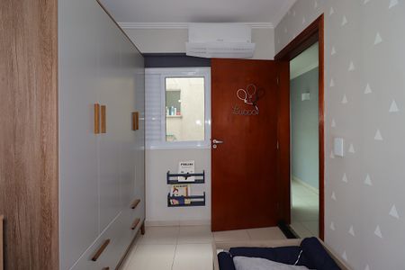 Casa à venda com 150m², 3 quartos e 2 vagasQuarto 2