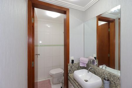 Casa à venda com 150m², 3 quartos e 2 vagasLavabo