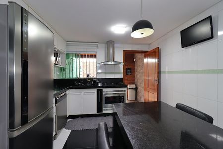 Casa à venda com 150m², 3 quartos e 2 vagasCozinha