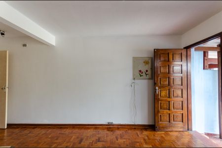 Casa à venda com 90m², 2 quartos e 1 vagaSala