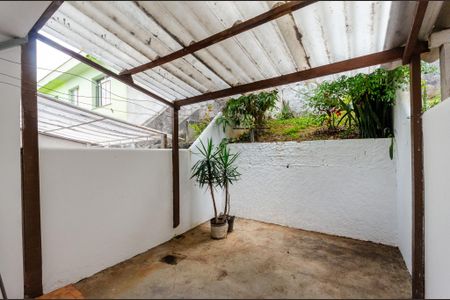 Casa à venda com 90m², 2 quartos e 1 vagaÁrea de Serviço