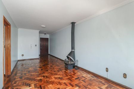 Sala de apartamento para alugar com 3 quartos, 98m² em Passo da Areia, Porto Alegre