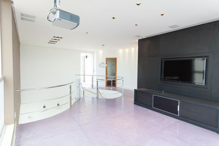 Apartamento à venda com 308m², 5 quartos e 4 vagasCobertura