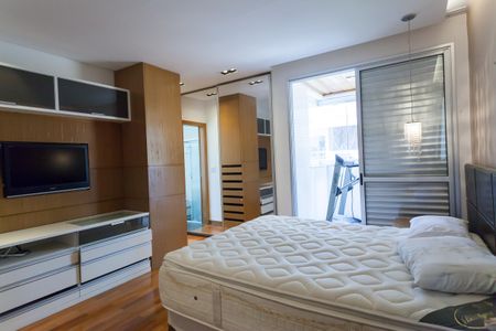 Apartamento à venda com 308m², 5 quartos e 4 vagasSuíte